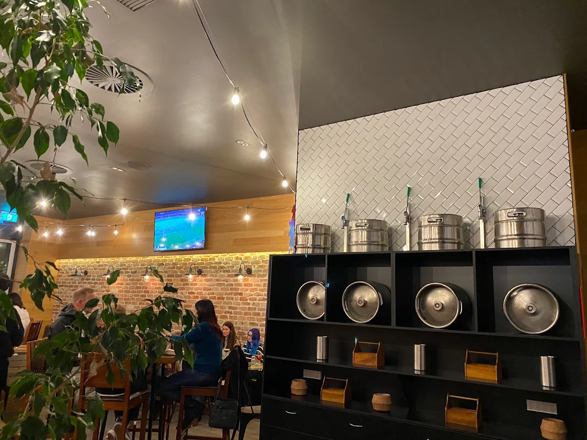 Vibe, The Continental European Bar & Bistro