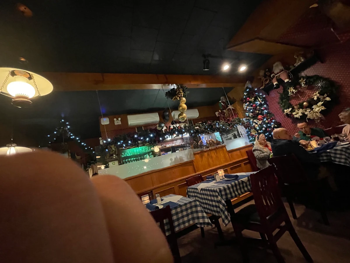 Vibe, Little Bavaria Restaurant
