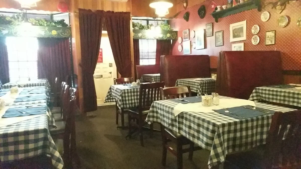 Vibe, Little Bavaria Restaurant