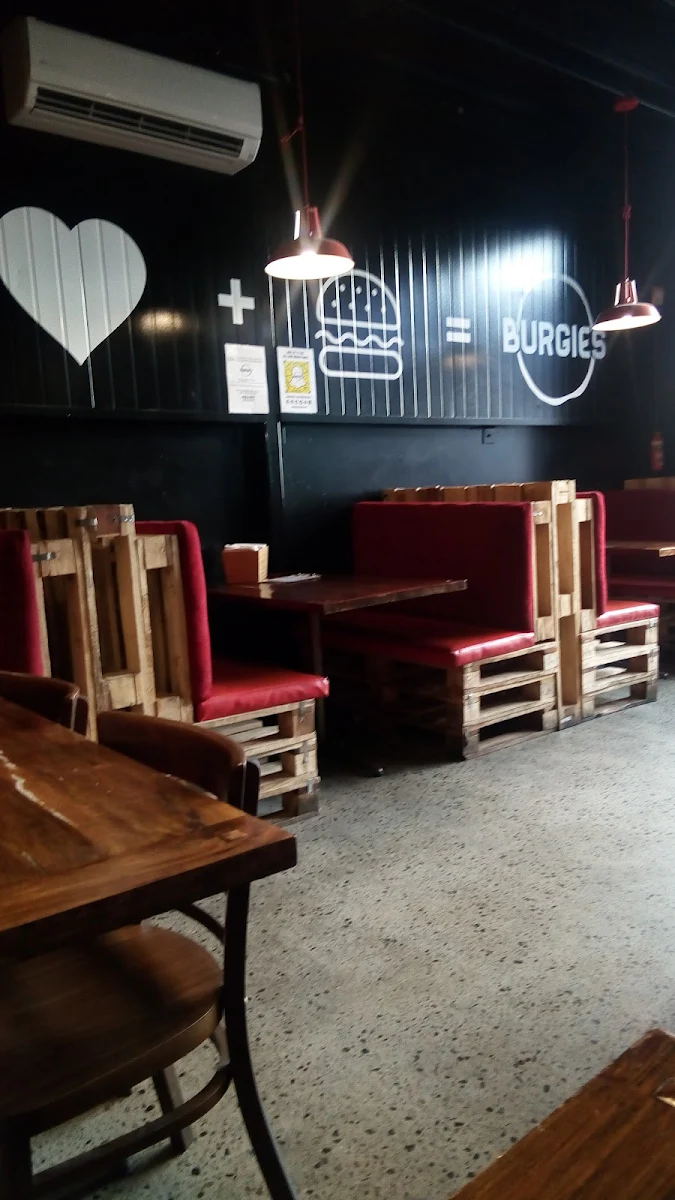 Vibe, Burgies Campbellfield