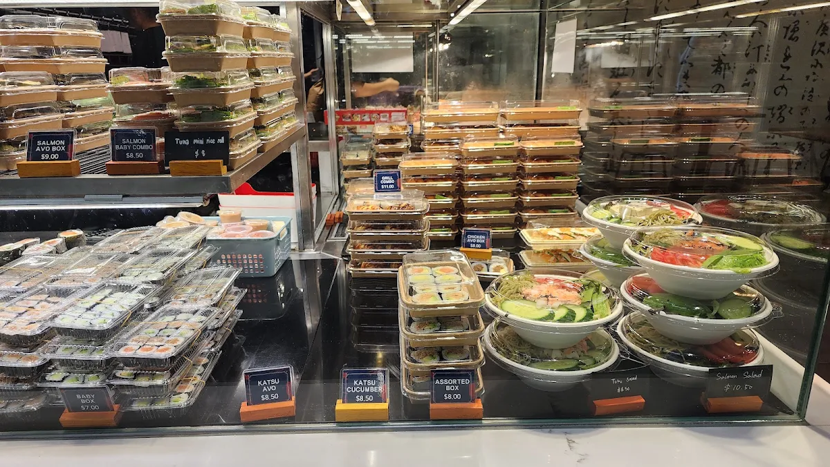 Vibe, Flying Sushi
