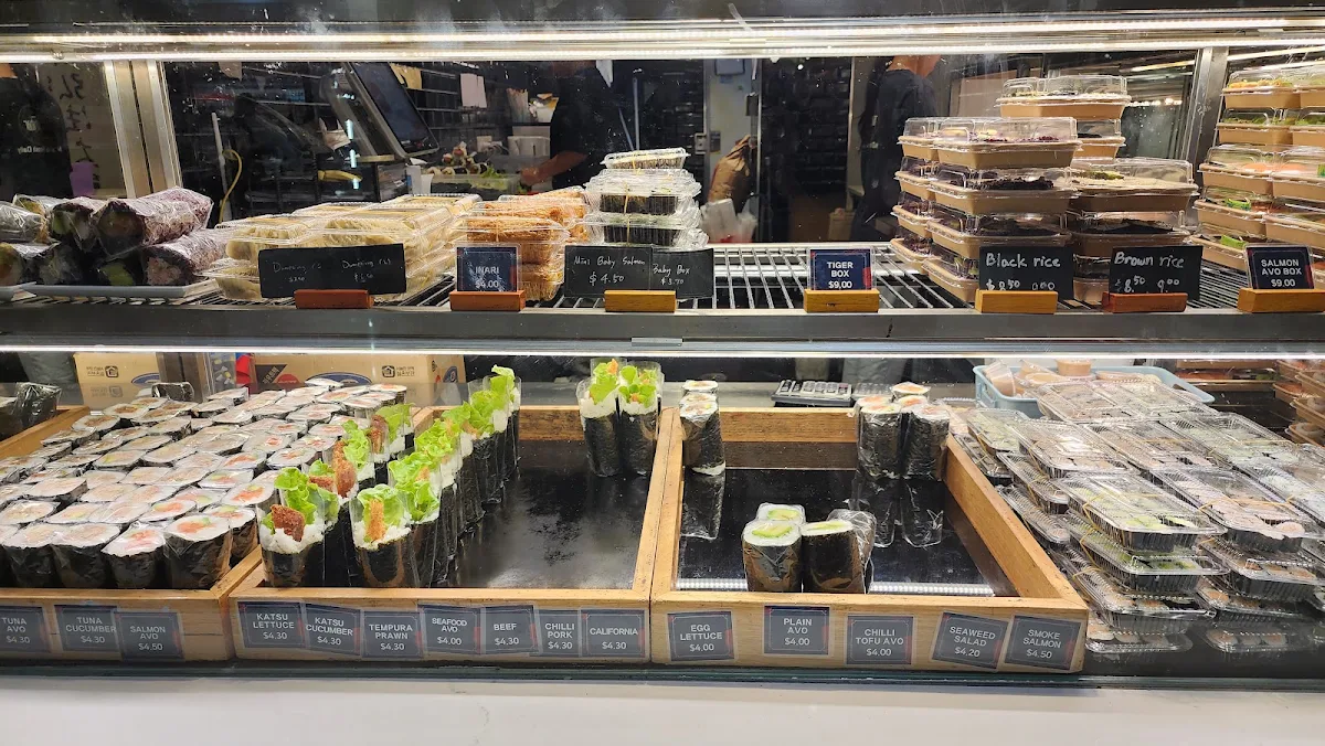 Vibe, Flying Sushi