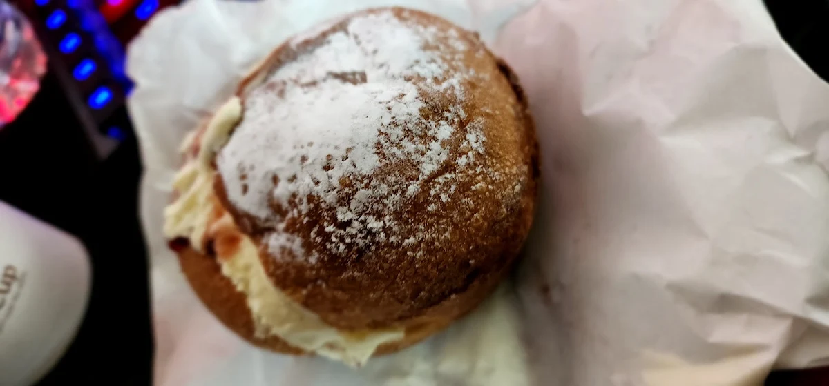 Food & drink, Burnzie's Bakehouse