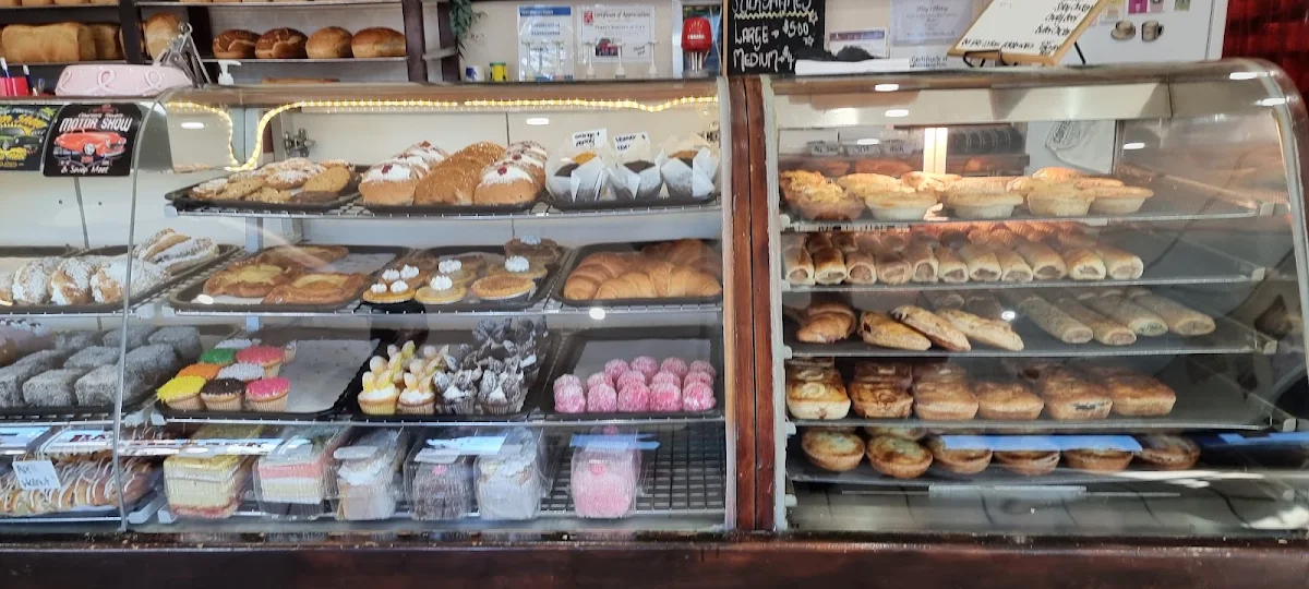 Vibe, Burnzie's Bakehouse