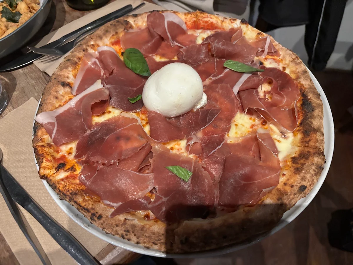 Food & drink photo 9