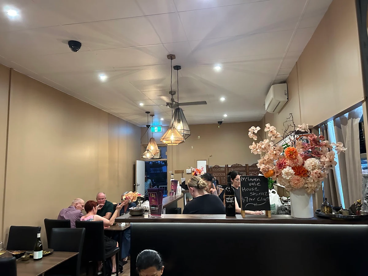 Vibe, Taj Indian Restaurant Huskisson