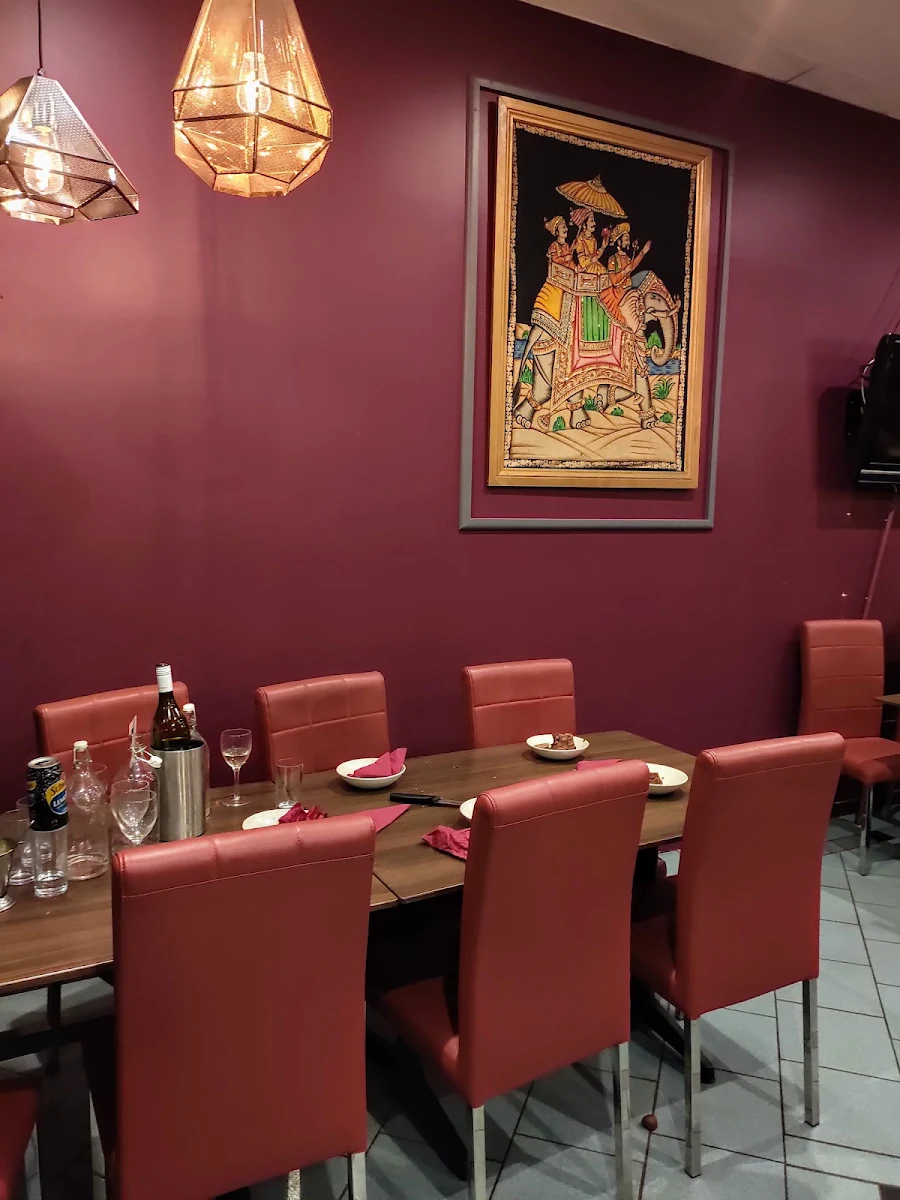 Vibe, Taj Indian Restaurant Huskisson