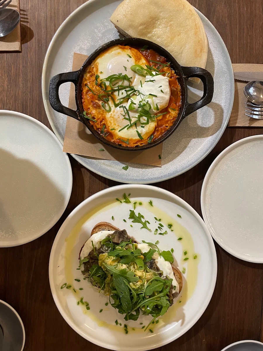 Food & drink, Four Ate Five