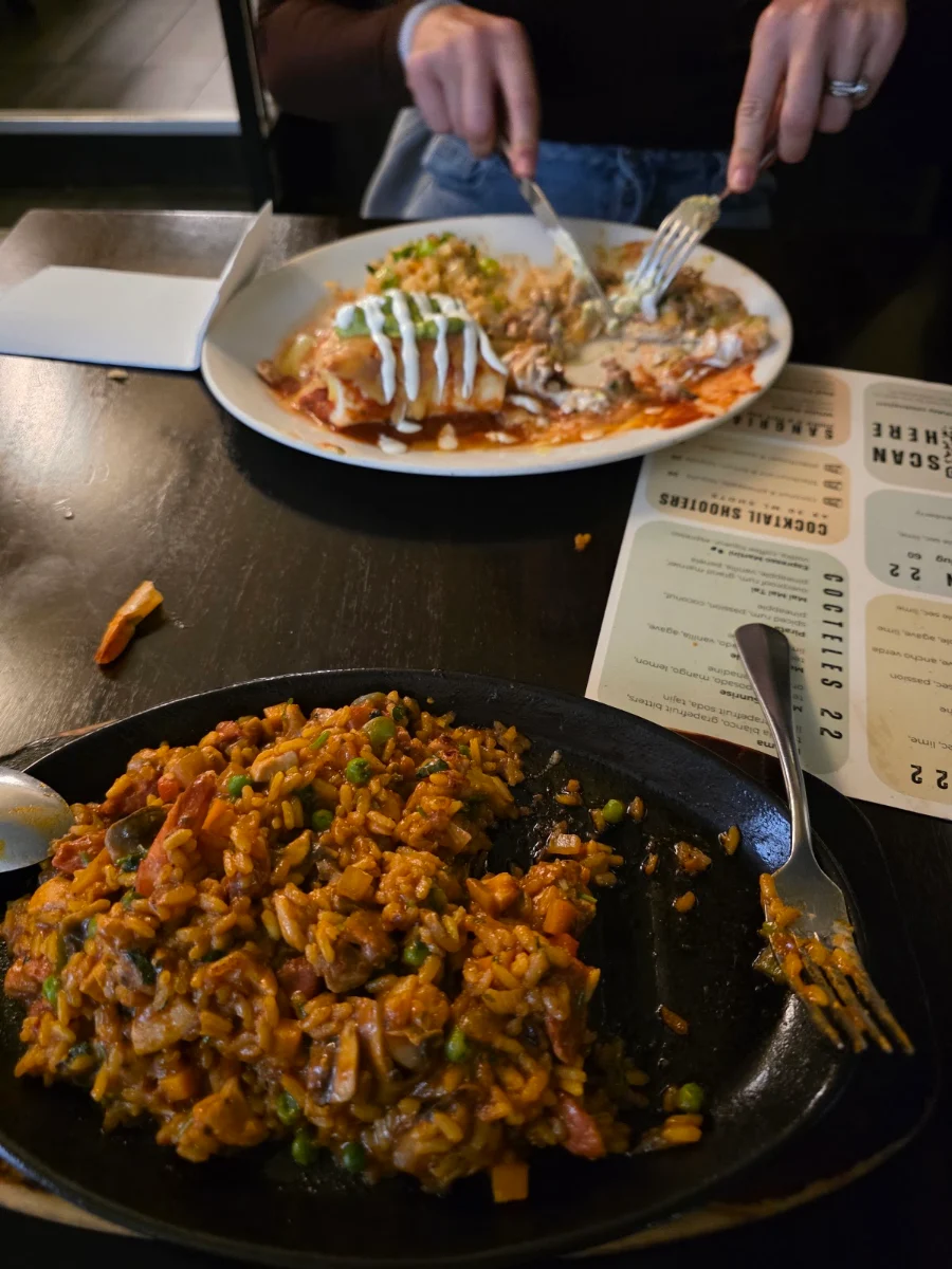 Menu, Amigos y Familia Hardware Lane