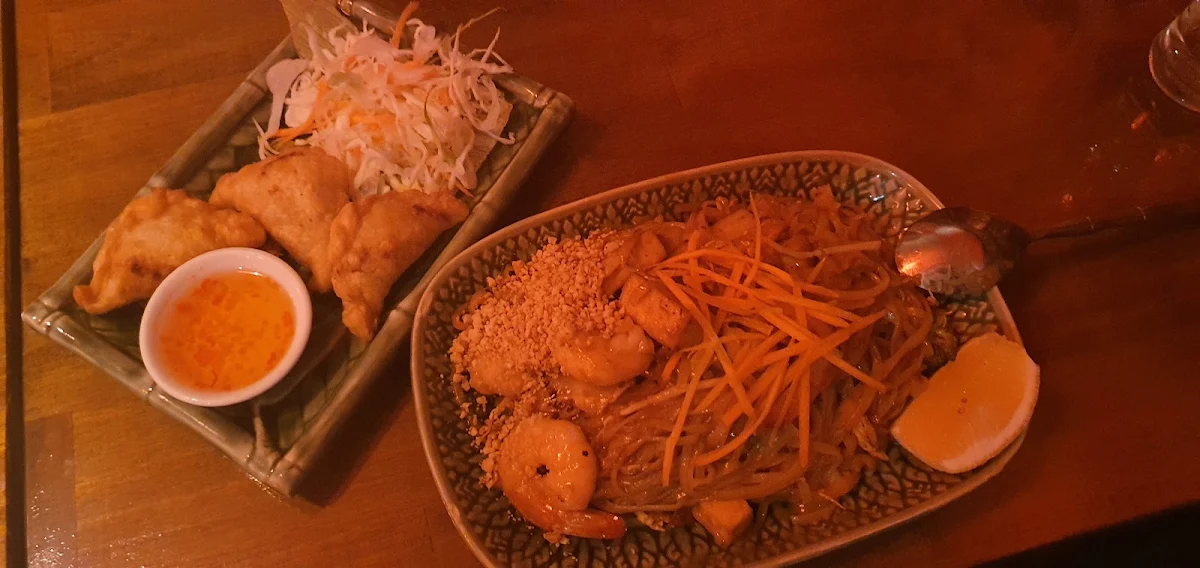 Food & drink, Torng Bai Thai Restaurant
