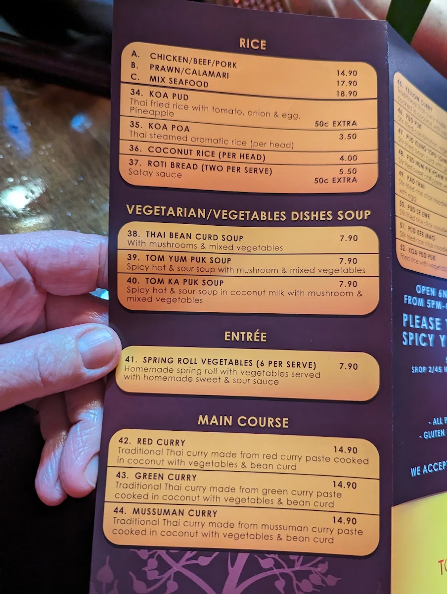 Menu, Torng Bai Thai Restaurant