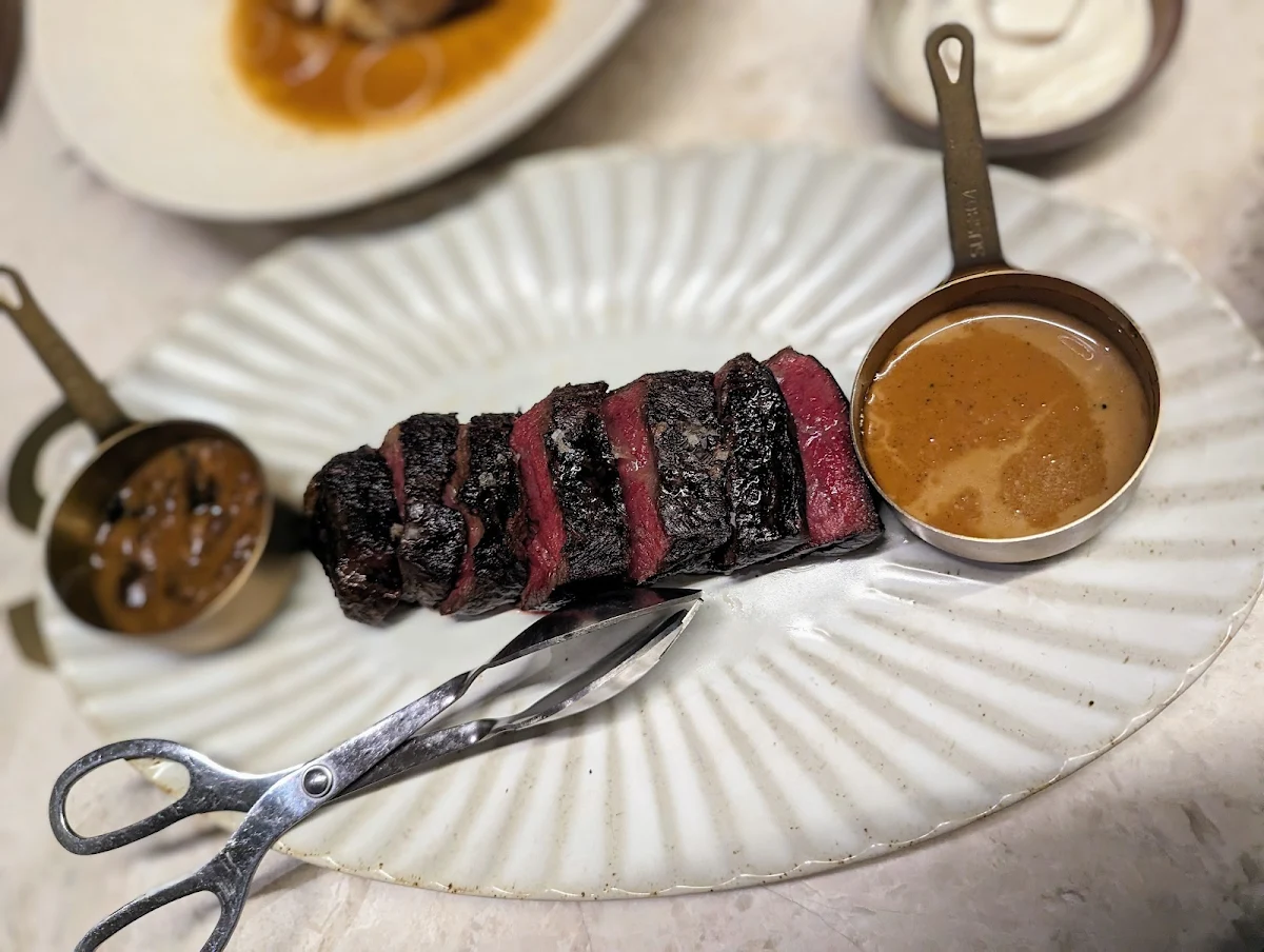 Food & drink, Kost Bar and Grill