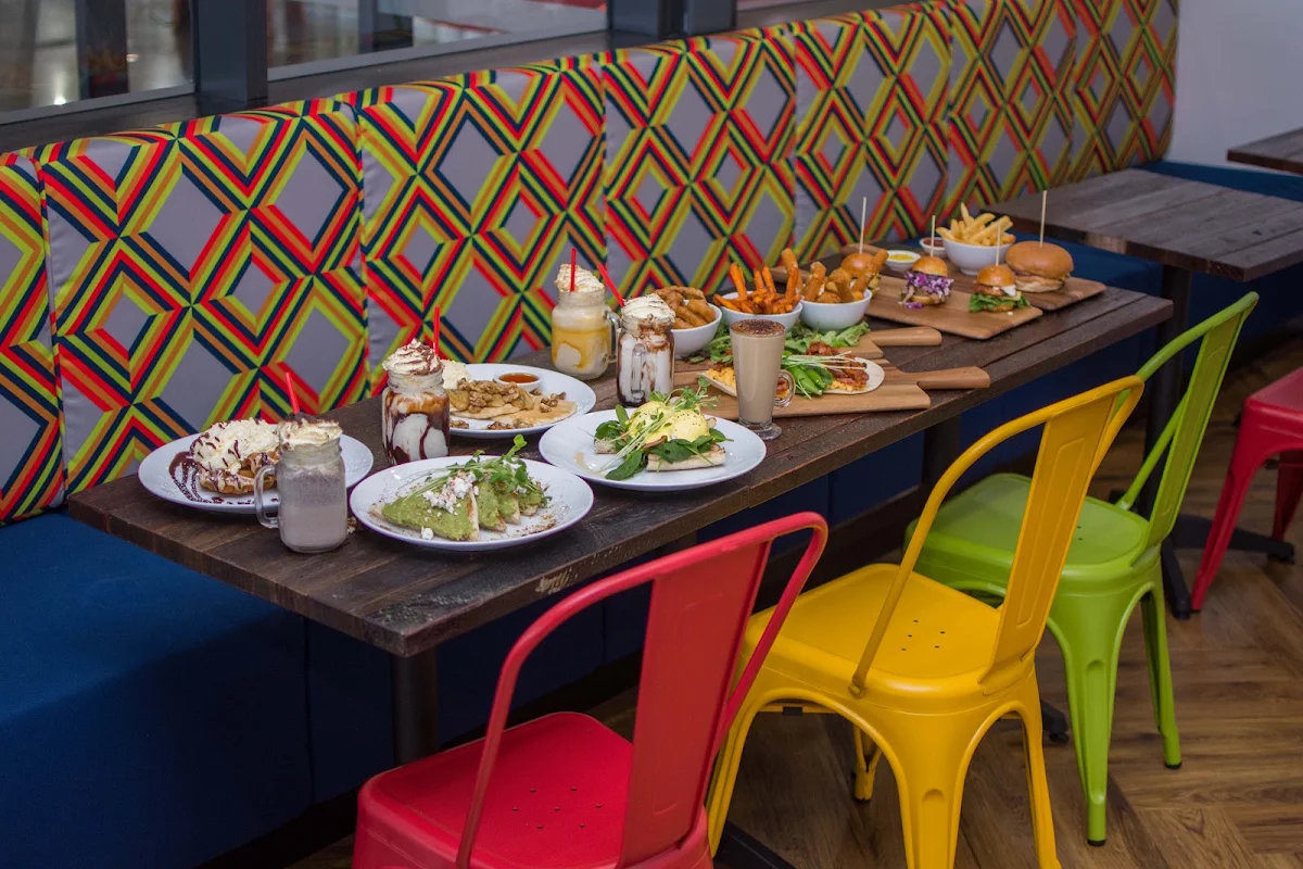 Vibe, Arizona Cafe & Grill