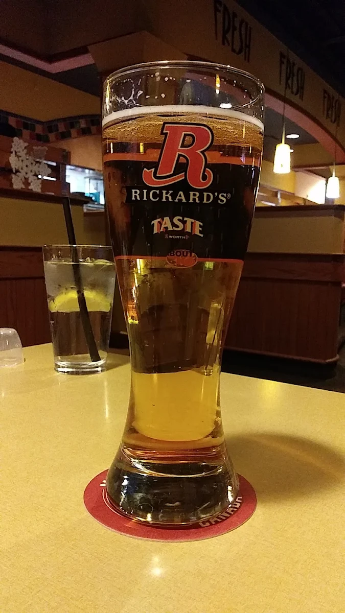 Food & drink, Boston Pizza
