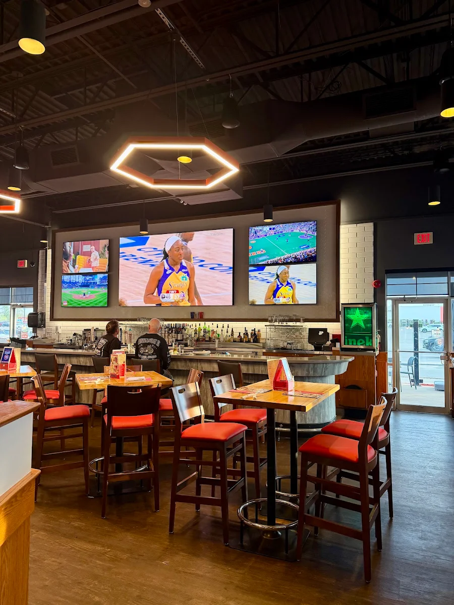 Vibe, Boston Pizza