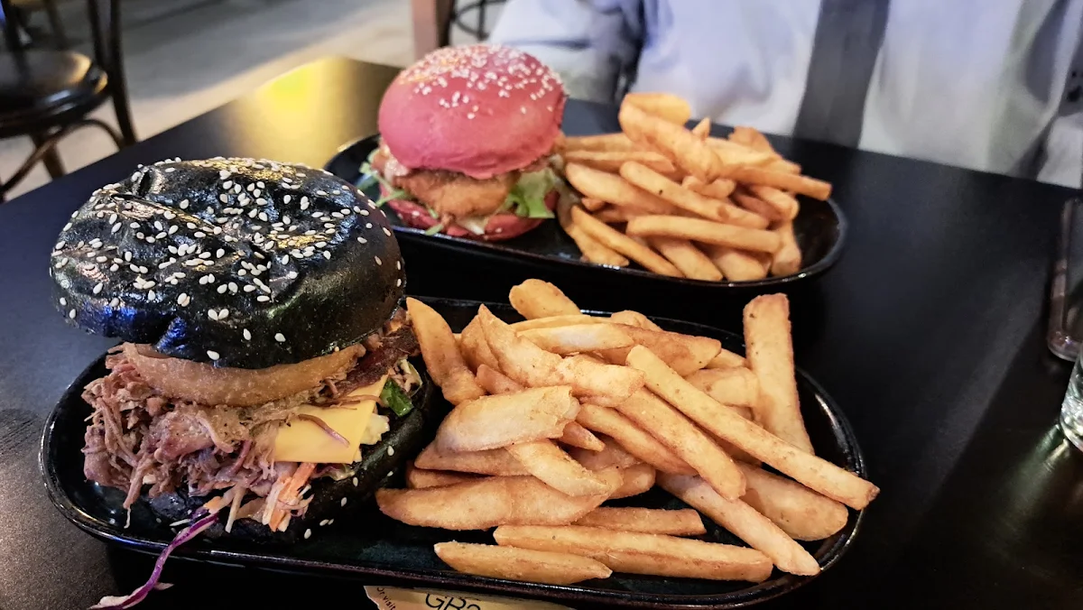 Food & drink, The Amazing Grace