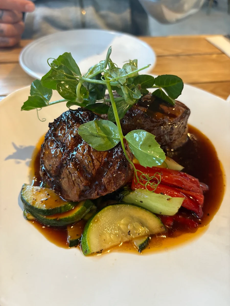 Food & drink, The Amazing Grace