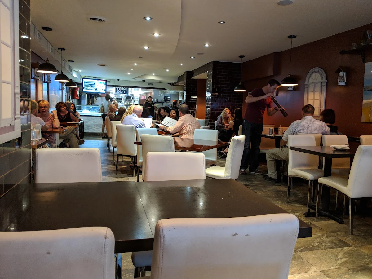 Vibe, Mashu Mashu Mediterranean Grill
