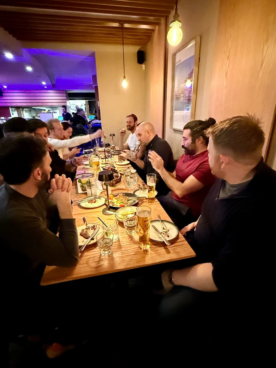 Vibe, Mashu Mashu Mediterranean Grill