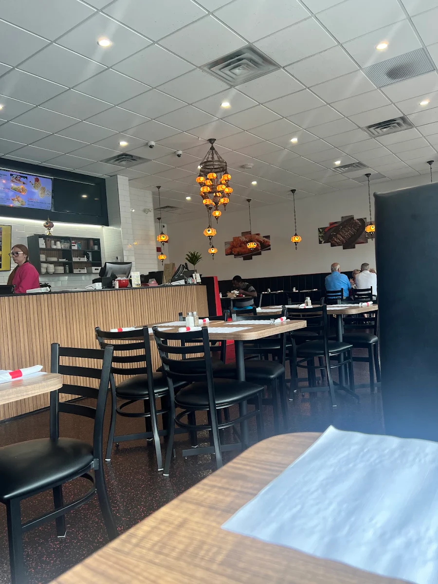 Vibe, Jim's Rotisserie & Shish Taouk