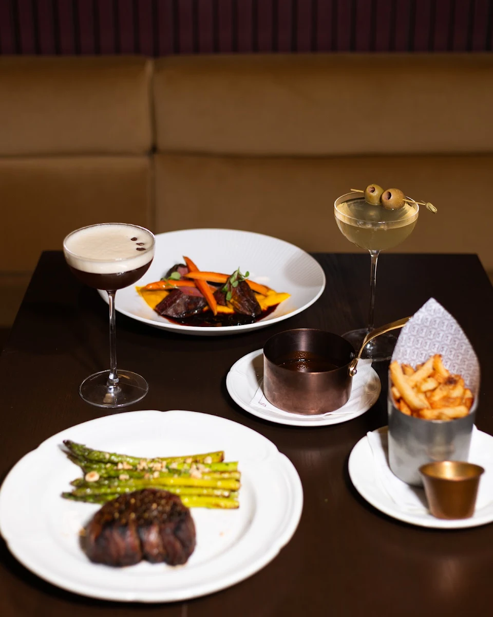 Food & drink, Restaurant Benjamin