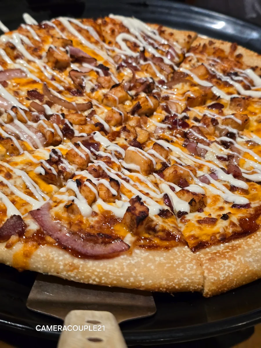 Food & drink, Boston Pizza