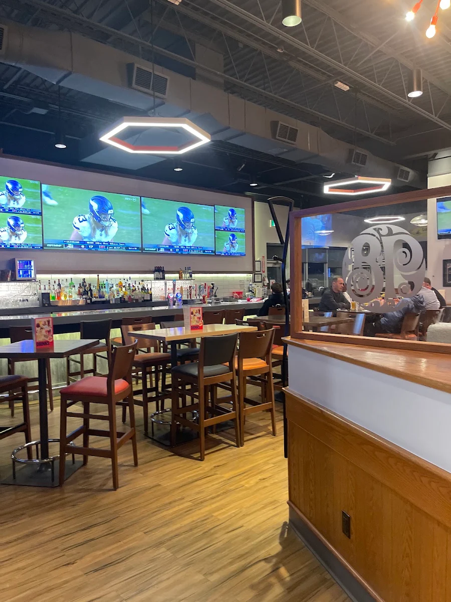 Vibe, Boston Pizza