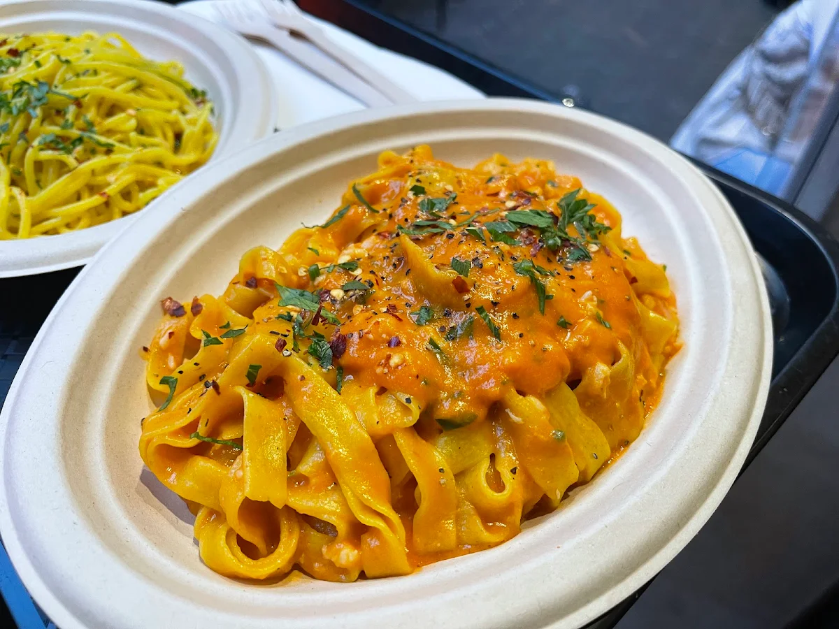 Food & drink, Str'eats Pasta Bar & Desserts