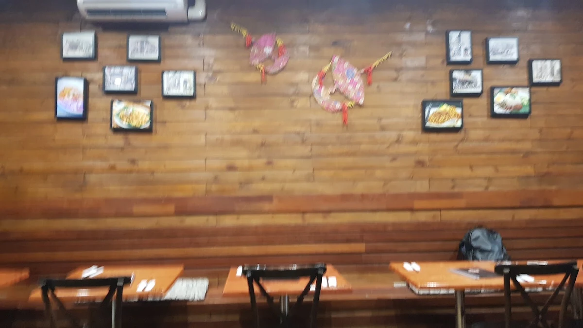 Vibe, Sri Mahkota Malaysian Cuisine
