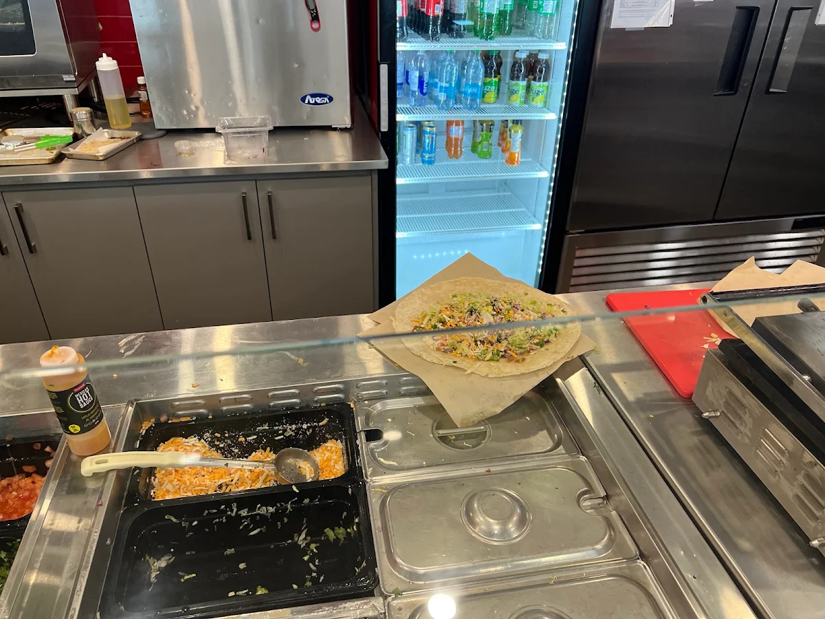 Vibe, Quesada Burritos & Tacos
