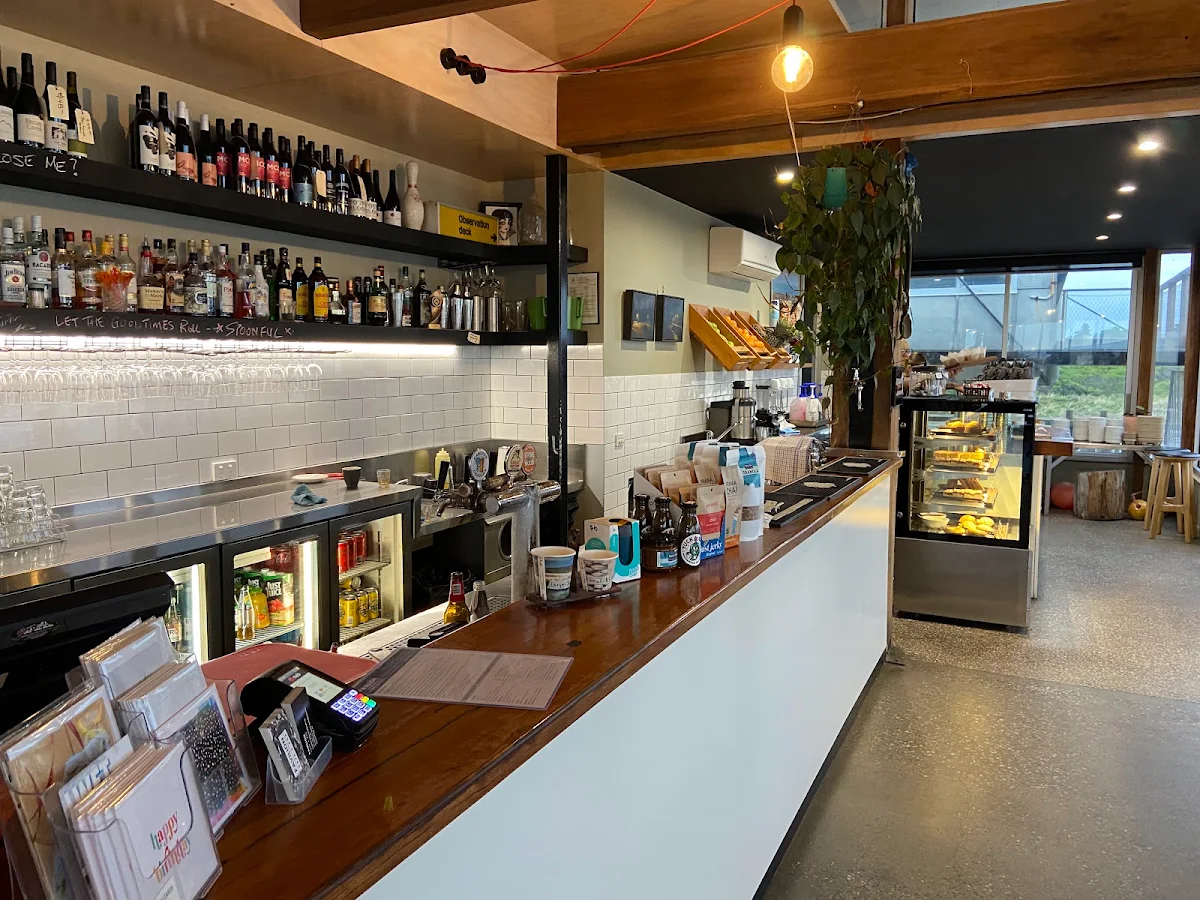 Vibe, Pavilion Cafe & Bar