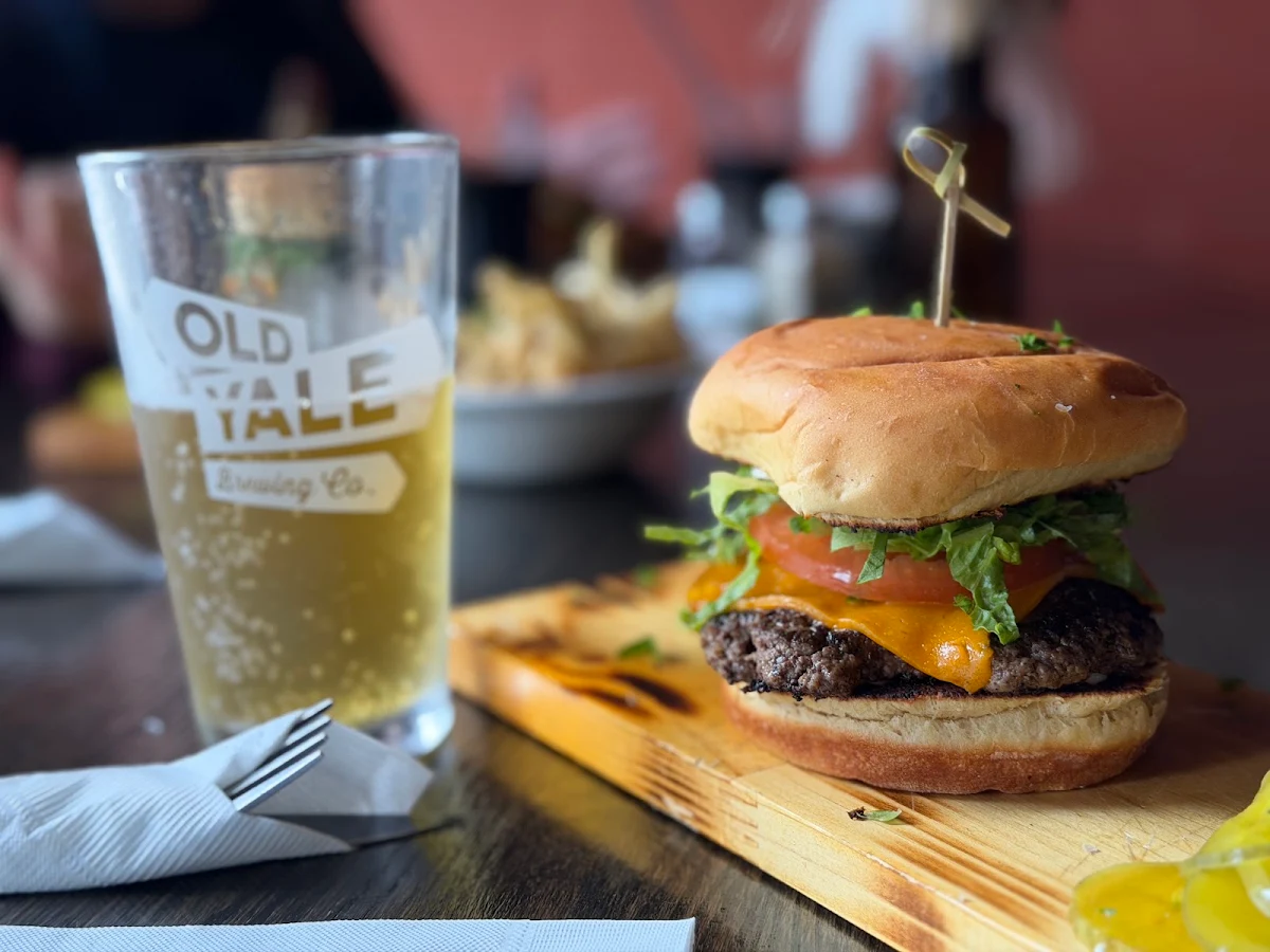 Food & drink, Stallones Kitchen + Bar