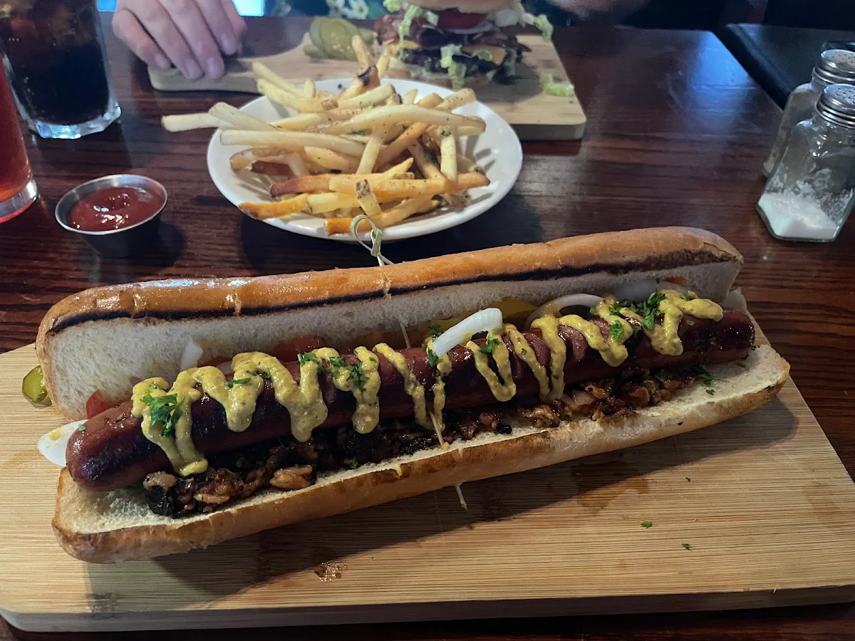 Food & drink, Stallones Kitchen + Bar