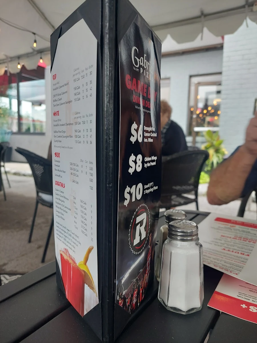 Menu, Gabriel Pizza