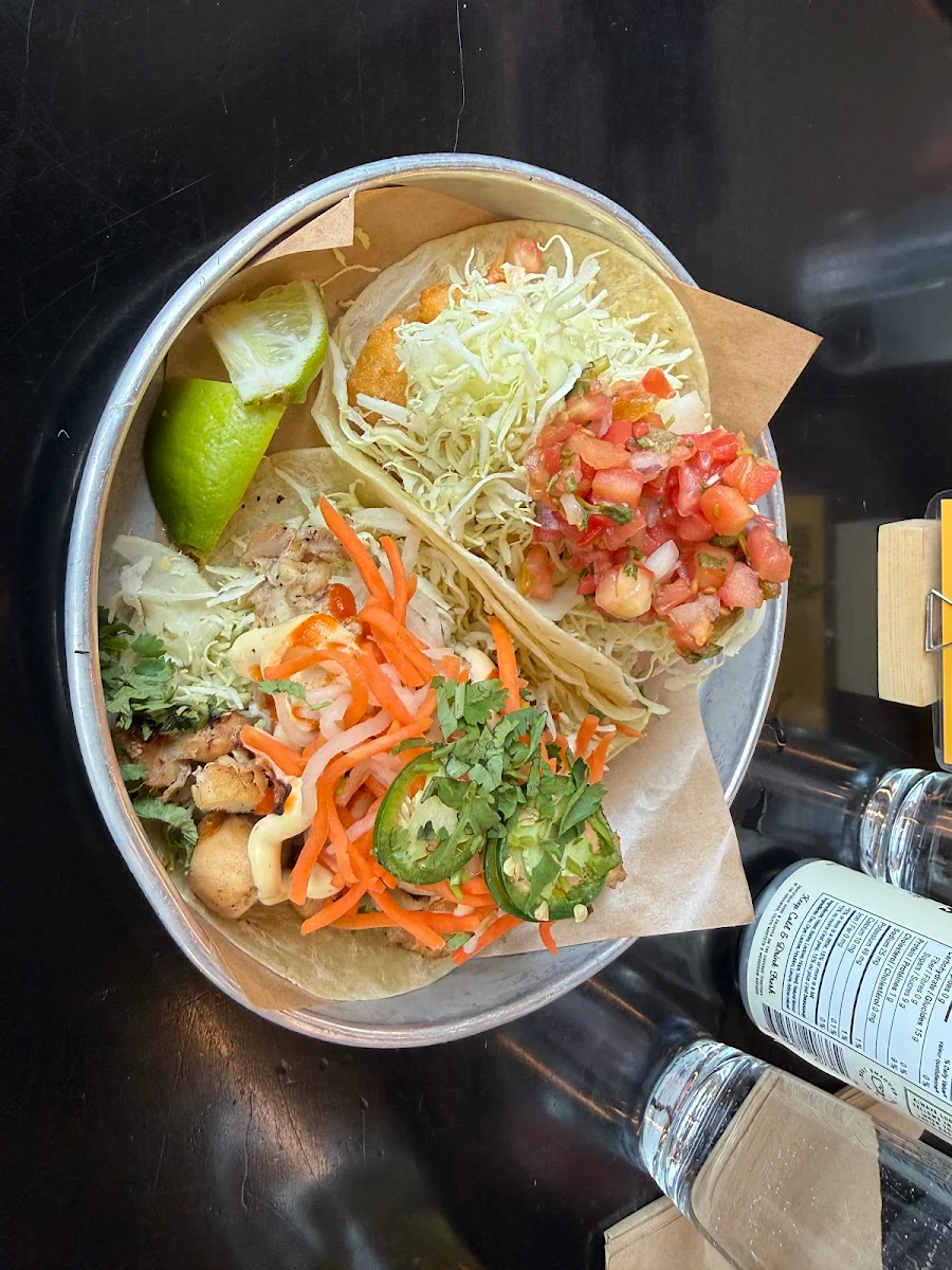 Food & drink, Tacofino Ocho (Mount Pleasant)