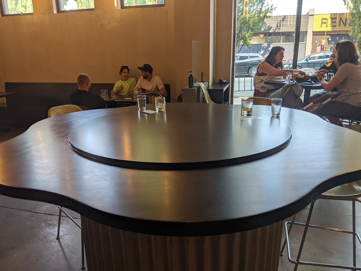Vibe, Tacofino Ocho (Mount Pleasant)