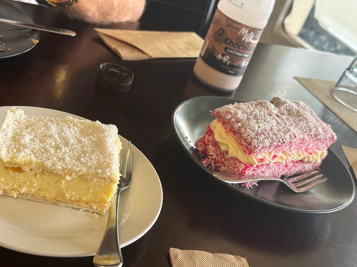 Food & drink, Clare Bake house 🍔🌭