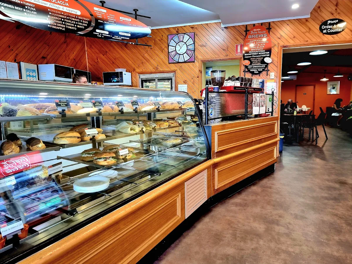 Vibe, Clare Bake house 🍔🌭