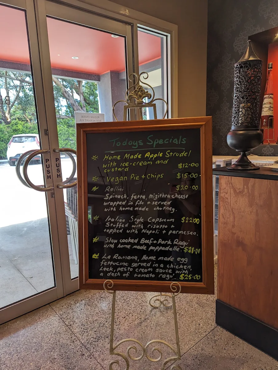 Menu, La Provincia