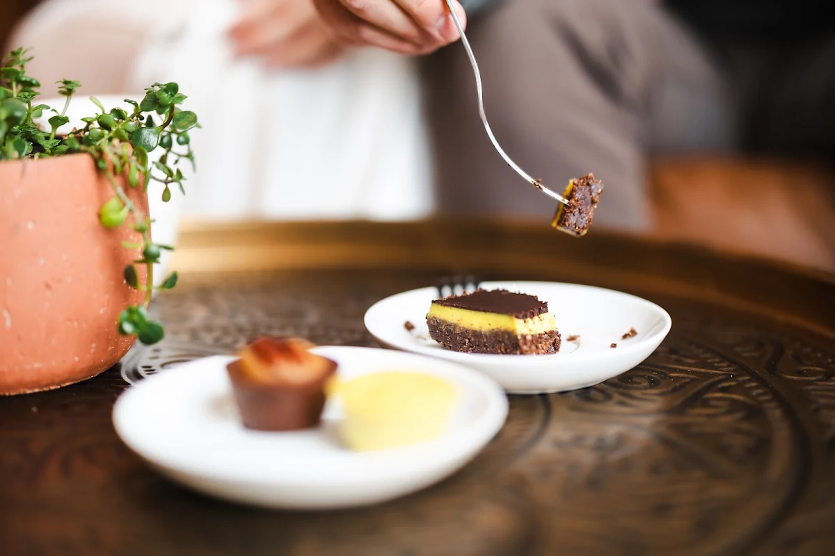 Food & drink, Gratify
