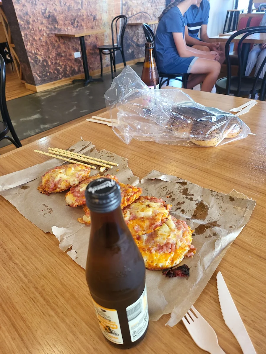 Food & drink, Banjo’s Bakery Café – Campbell Town