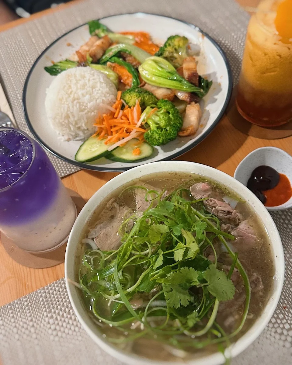 Food & drink photo 2