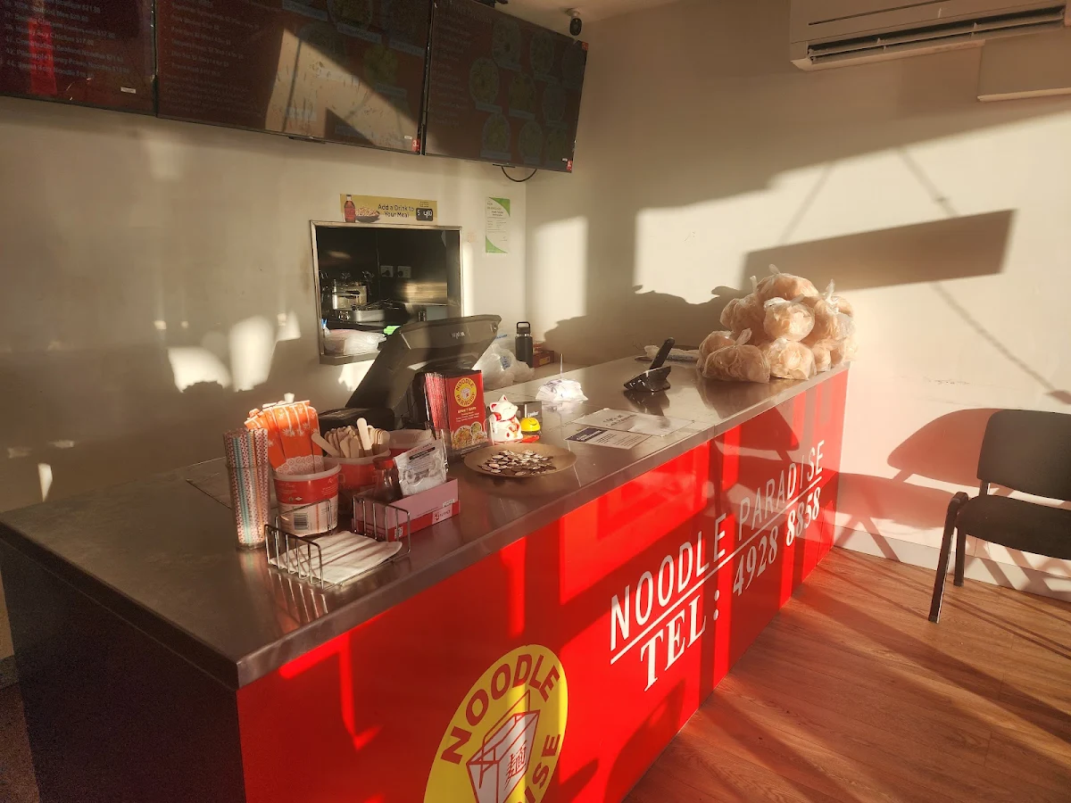 Vibe, Noodle Paradise