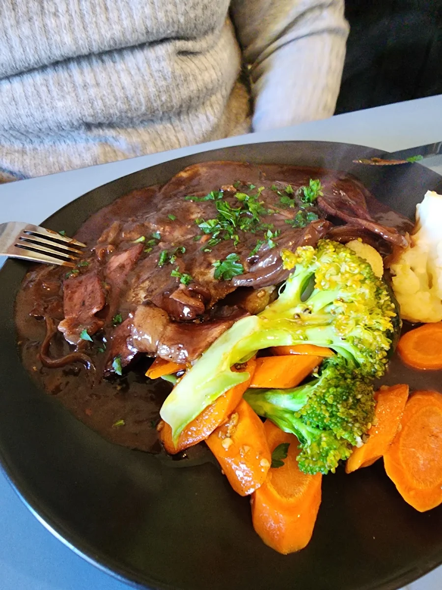 Food & drink, Walcha Road Hotel