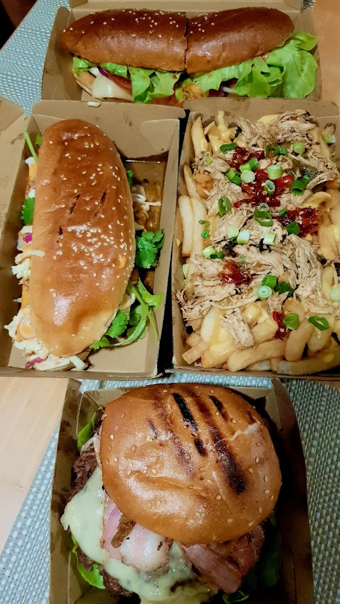 Food & drink, Buns On Wheels