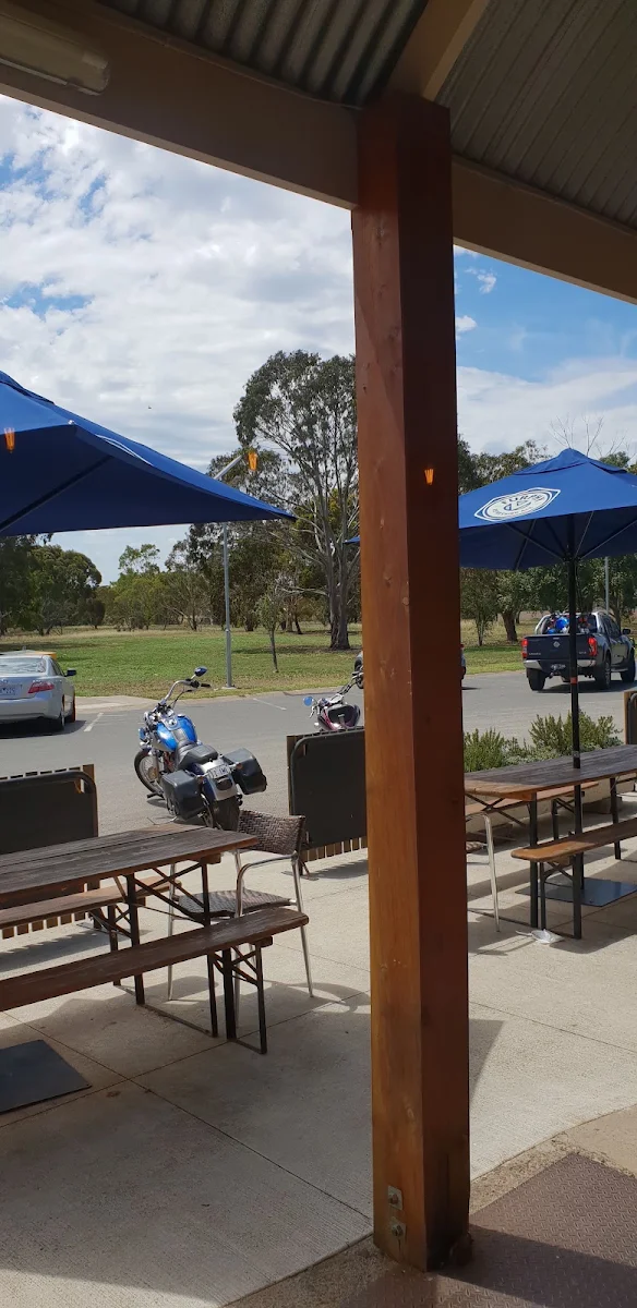 Vibe, Inverleigh Hotel