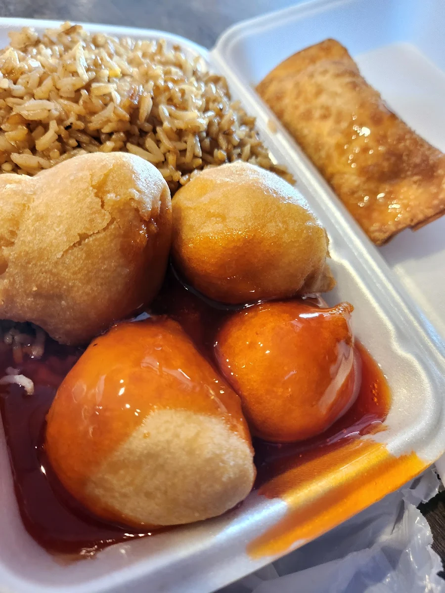 Food & drink, Lucky Chinese Food Takeout