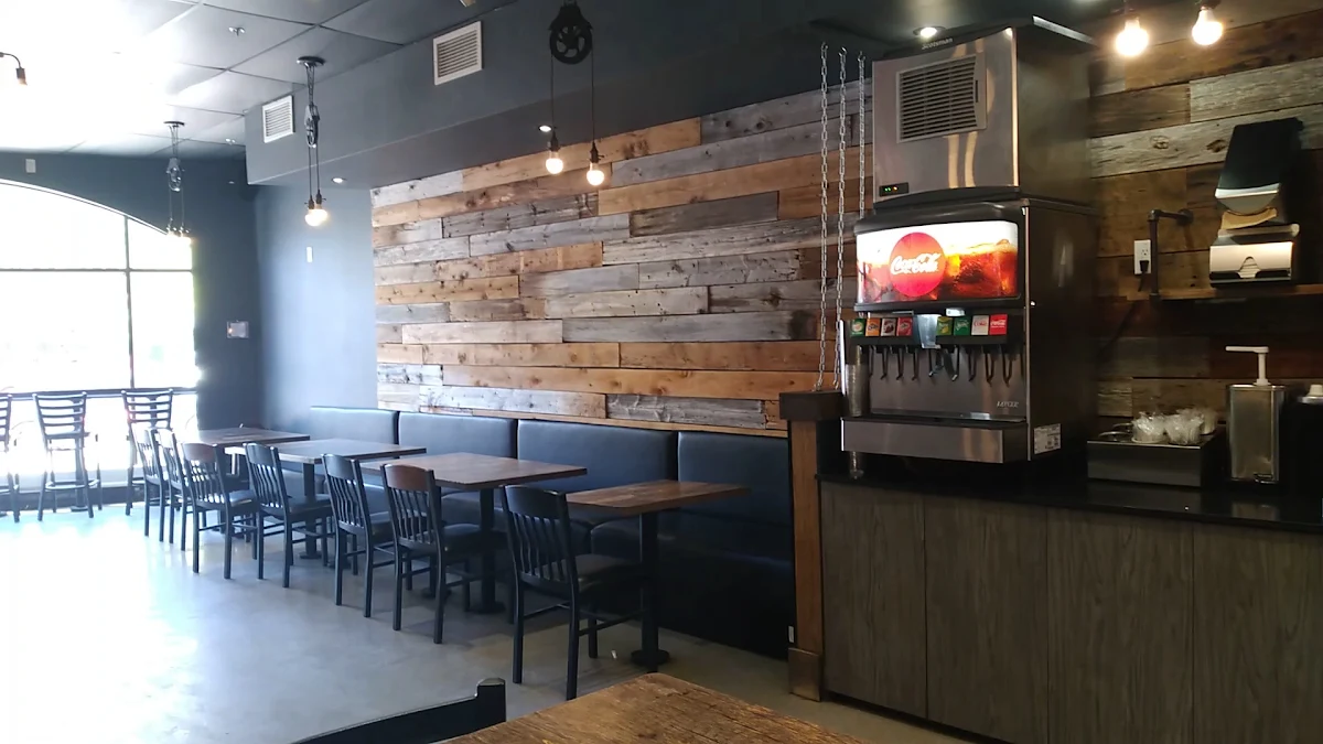 Vibe, B12 Burger NDG