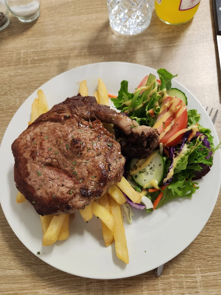 Food & drink, Wilcannia Cafe 2836
