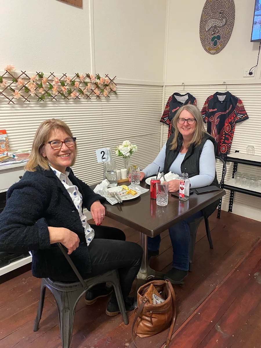 Vibe, Wilcannia Cafe 2836